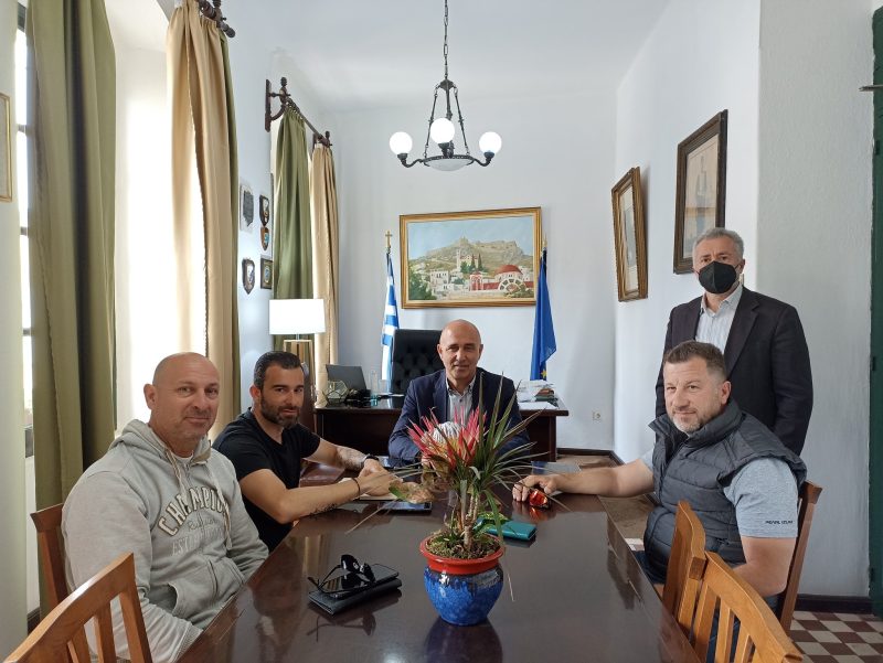 ΤΟ ΓΡΑΦΕΙΟ ΔΗΜΑΡΧΟΥ ΕΠΙΣΚΕΦΘΗΚΕ Ο ΠΡΟΕΔΡΟΣ ΠΟΔΗΛΑΤΙΚΟΥ ΟΜΙΛΟΥ ΚΩ