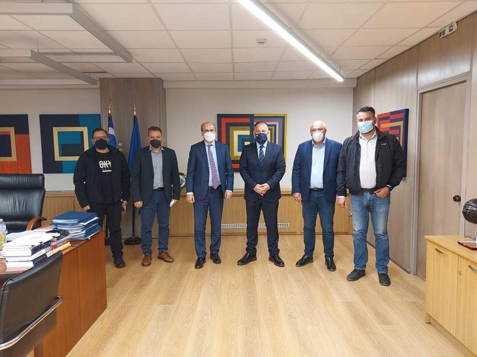 Σύσκεψη Ιωάννη Παππά και Ε.Κ.Ρ με τον Υπουργό Εργασίας και Κοινωνικών Υποθέσεων