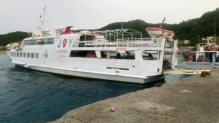 Κάτοικοι Αγαθονησίου: «Είμαστε χωρίς πλοίο από τις 28 Νοεμβρίου»