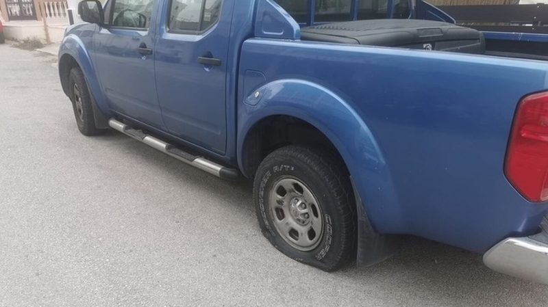 Ρόδος: Άγνωστοι έσκισαν τα λάστιχα 60 οχημάτων &#8211; Μεγάλη αναστάτωση στους ιδιοκτήτες