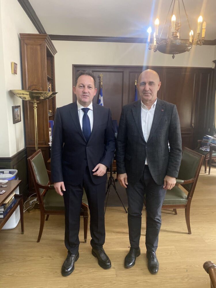 Λέρος: Συνάντηση Δημάρχου με τον Αναπληρωτή Υπουργό εσωτερικών