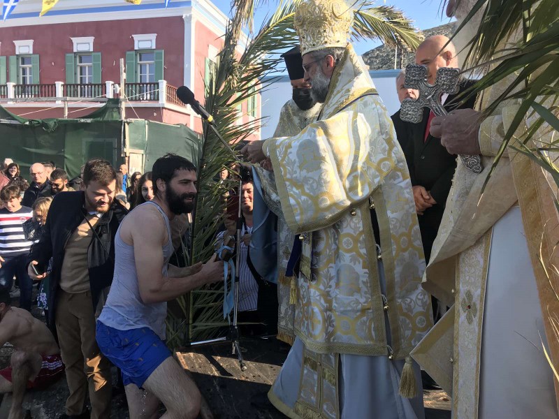 Ο ΕΟΡΤΑΣΜΟΣ ΤΩΝ ΑΓΙΩΝ ΘΕΟΦΑΝΕΙΩΝ