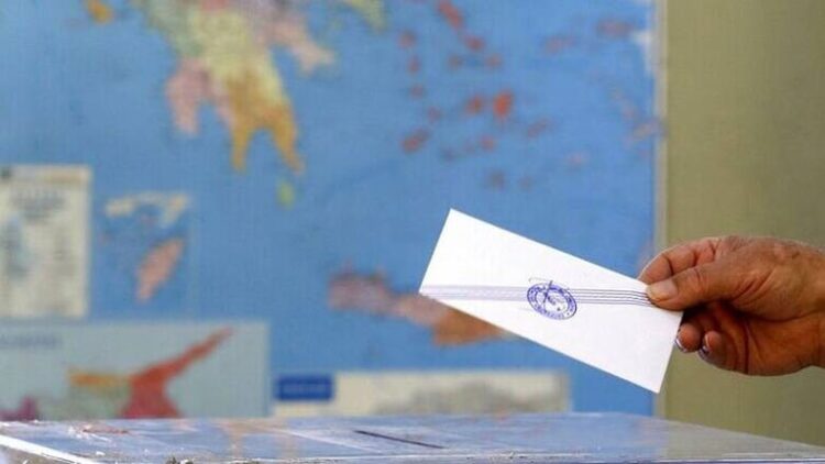 Δύο κάλπες και έξι σενάρια για σχηματισμό κυβέρνησης