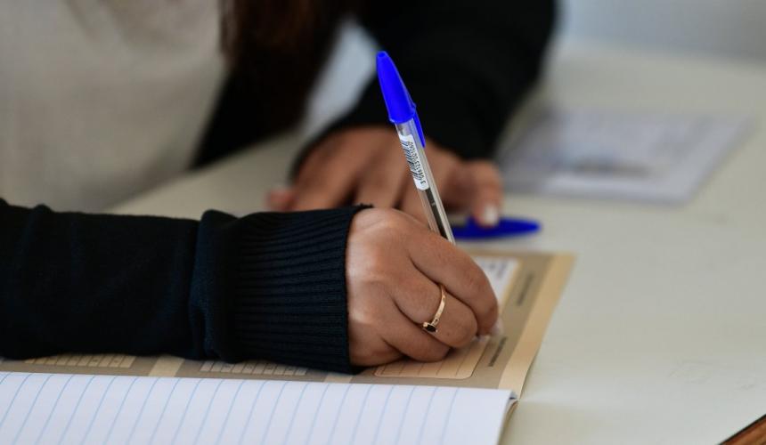 Εξετάσεις ενηλίκων για την απόκτηση Απολυτηρίου Δημοτικού Σχολείου στο 2ο Δημ. Σχολ. Πόλεως Καλύμνου