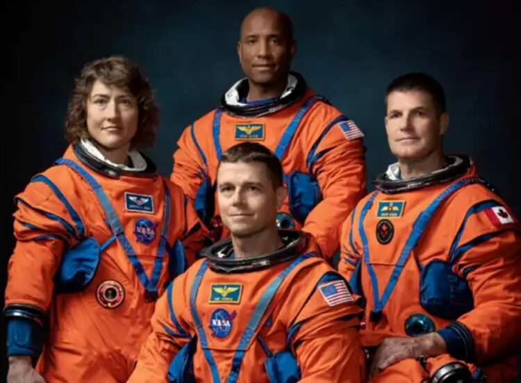 NASA: Αυτοί είναι οι 4 αστροναύτες που θα ταξιδέψουν στη Σελήνη &#8211; Η επίσημη ανακοίνωση για την επιστροφή στο φεγγάρι