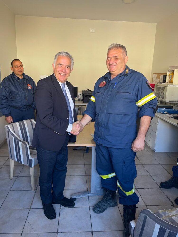 Αγαστή η συνεργασία του Βασίλη Α. Υψηλάντη με την Πυροσβεστική Υπηρεσία Ρόδου