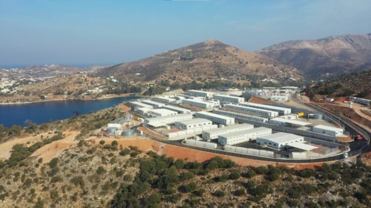 ΛΕΡΟΣ: ΑΠΕΡΓΙΑΚΗ ΚΙΝΗΤΟΠΟΙΗΣΗ ΣΥΜΒΑΣΙΟΥΧΩΝ (ΣΟΧ2 ΚΑΙ ΣΟΧ3/2017) ΥΠΥΤ ΤΟΥ ΥΠΟΥΡΓΕΙΟΥ ΜΕΤΑΝΑΣΤΕΥΣΗΣ ΚΑΙ ΑΣΥΛΟΥ