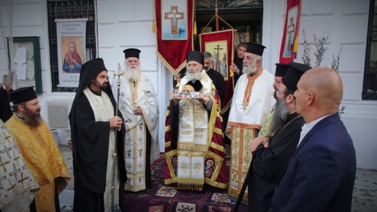 Λέρος: Κλήρος, άρχοντες και λαός υποδέχθηκαν την Τιμία Κάρα της Οσίας Γαβριηλίας