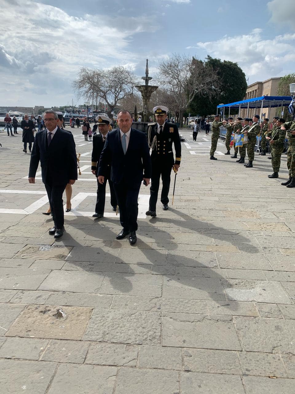 Γιάννης Παππάς, Υφ. Ναυτιλίας και Νησιωτικής Πολιτικής από την Ρόδο: «Εδώ είναι Ελλάδα! Εδώ, σήμερα, γιορτάζουμε με ενότητα και εθνική ανάταση».