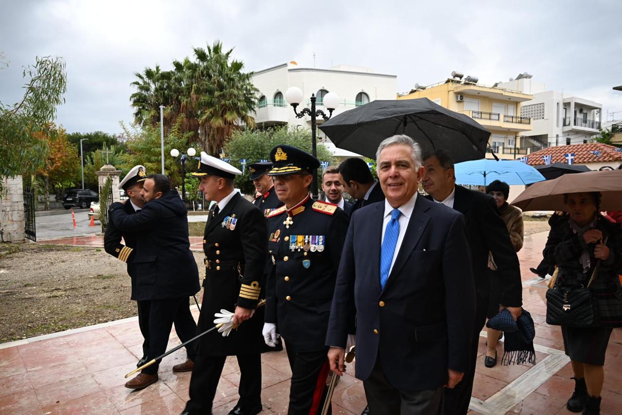 Ο Βασίλης Α. Υψηλάντης για τη γιορτή του Αγίου Νικολάου, Πολιούχου  του νησιού