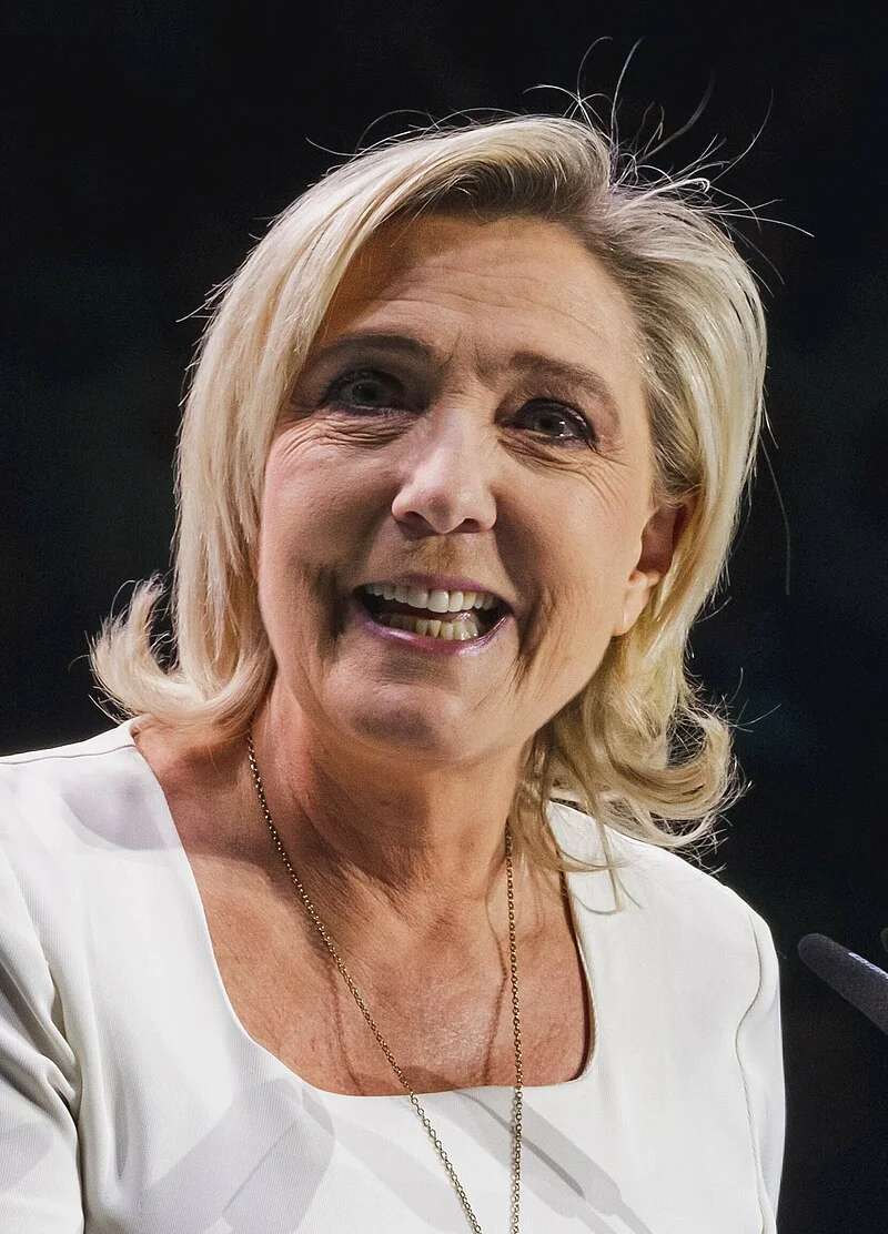 Βαρύτατες ποινές στη Μαρίν Λεπέν – Δεν θα είναι υποψήφια στις γαλλικές εκλογές του 2027