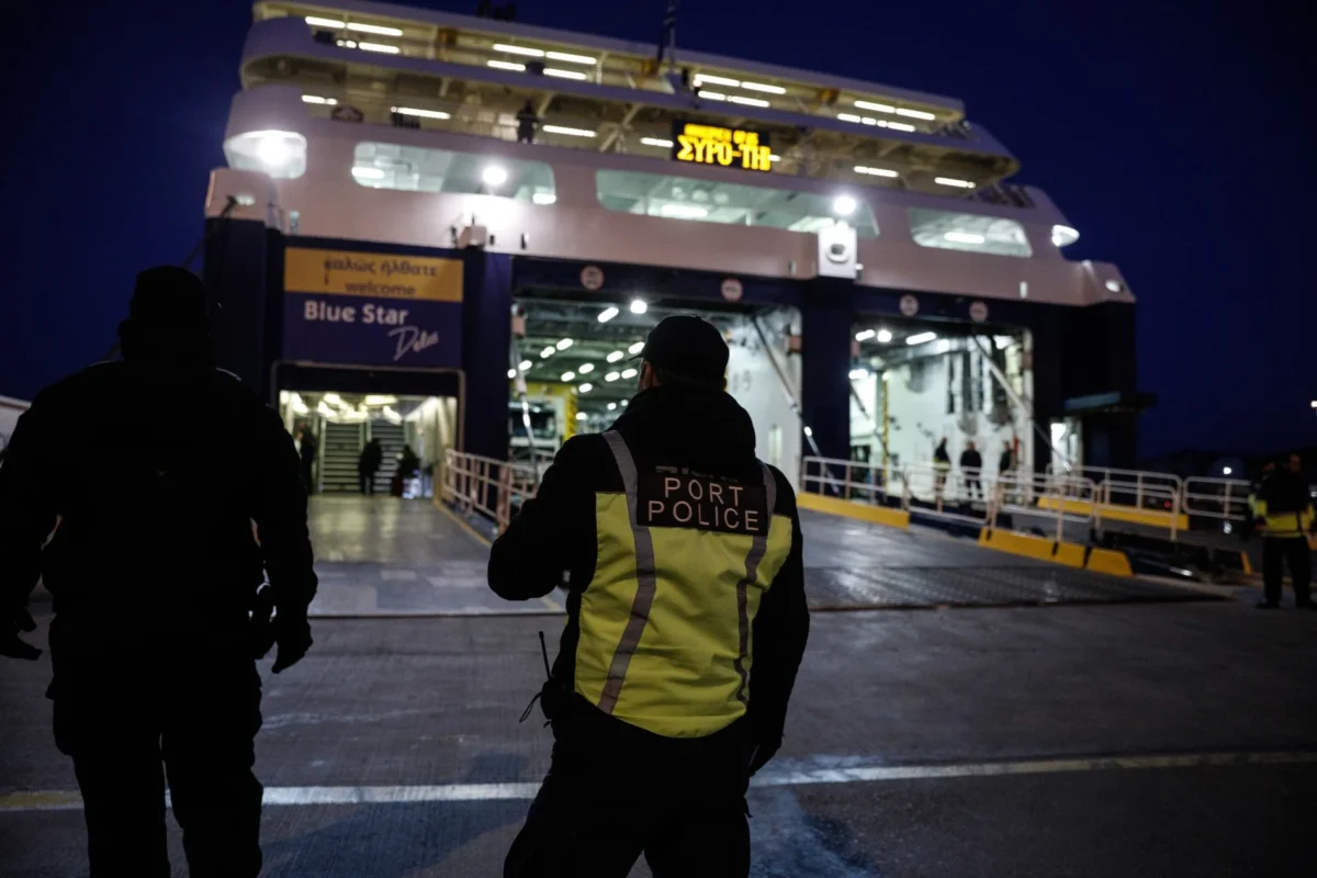 Τα δρομολόγια λιμένα Πειραιά από 05/05/2025 έως 11/05/2025