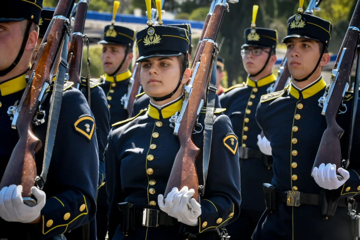 Νέο μισθολόγιο στις Ένοπλες Δυνάμεις – Κ. Μητσοτάκης: Θα δώσουμε σημαντικές αυξήσεις στους ένστολους