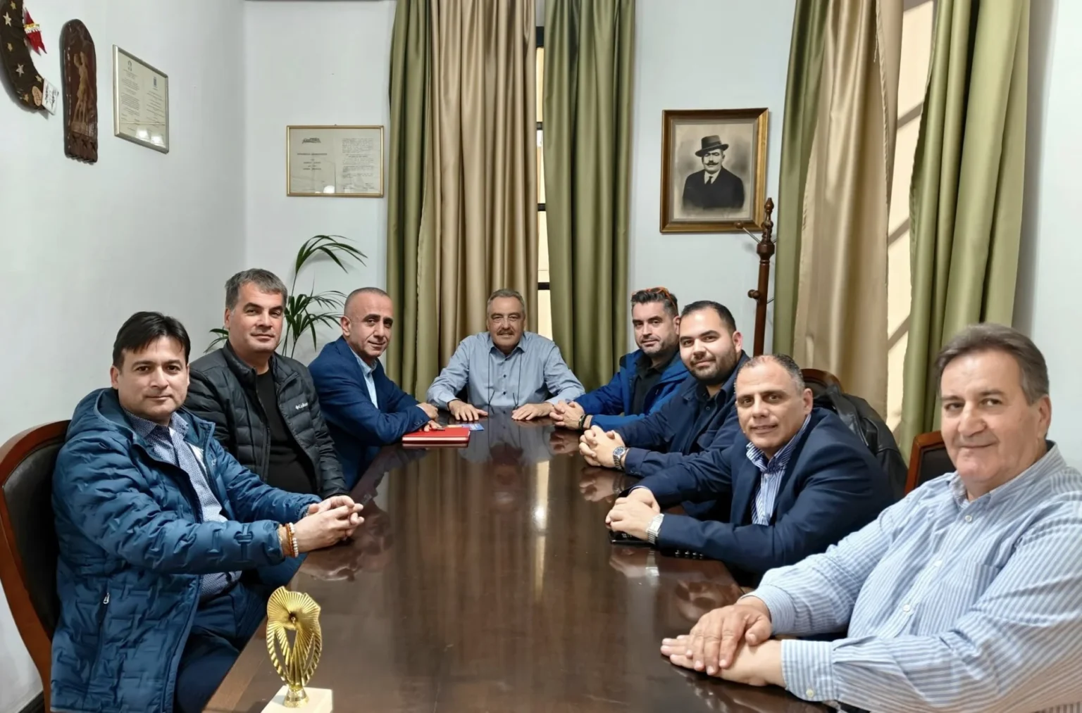 Λέρος: Δελτίο Τύπου Προέδρου Ξενοδόχων