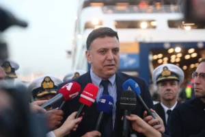 Β. Κικίλιας: «Έως 32% μείωση στα εισιτήρια στα ταχύπλοα, στα 40 εκ. ευρώ το μεταφορικό ισοδύναμο, ως συνέχεια της πολιτικής των μηδενικών αυξήσεων στα εισιτήρια των συμβατικών πλοίων»