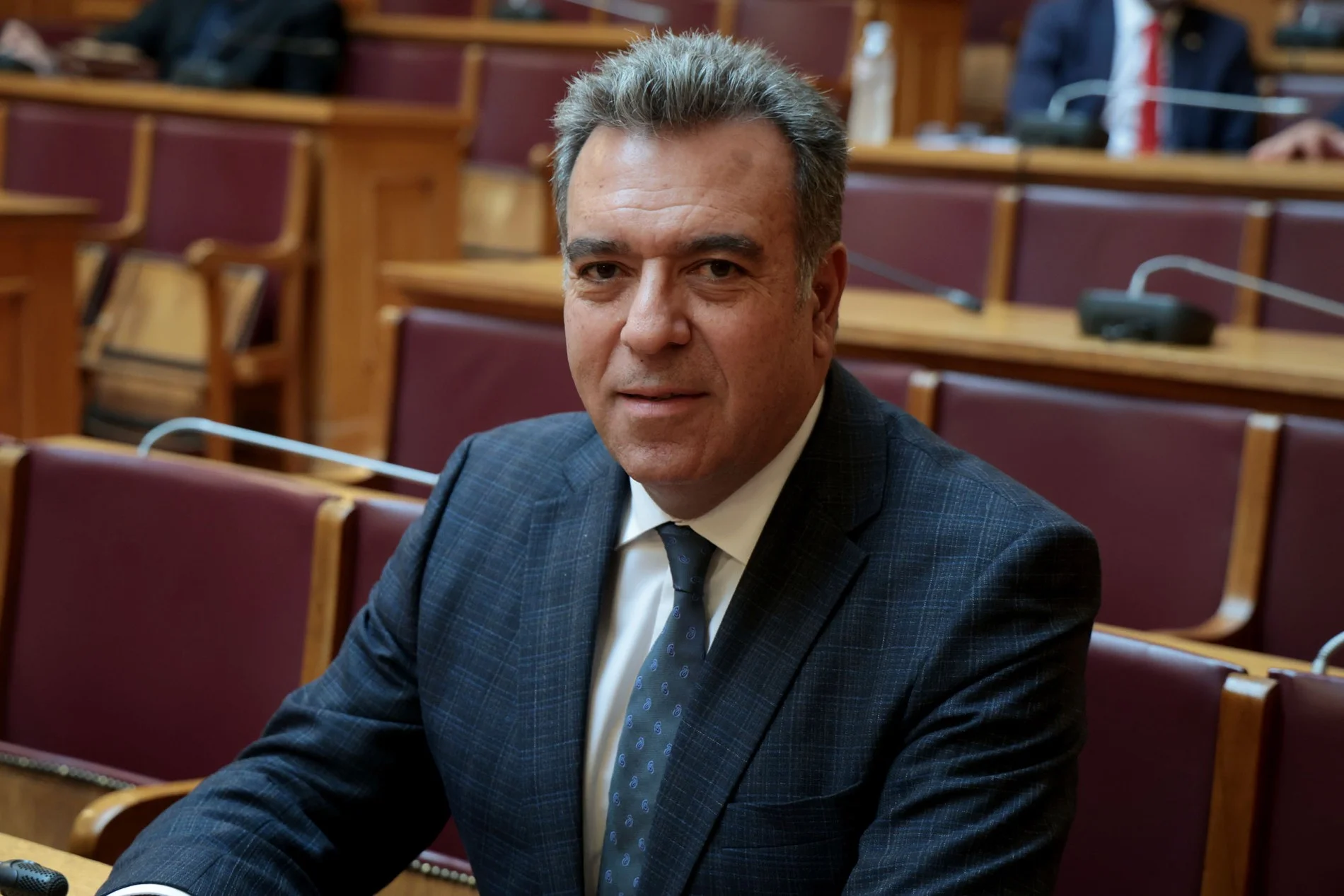 ΜΑΝΟΣ ΚΟΝΣΟΛΑΣ: «Δύο νέα προγράμματα για τη στήριξη μικρών και πολύ μικρών επιχειρήσεων σε νησιά με πληθυσμό έως 3.100 κατοίκους»