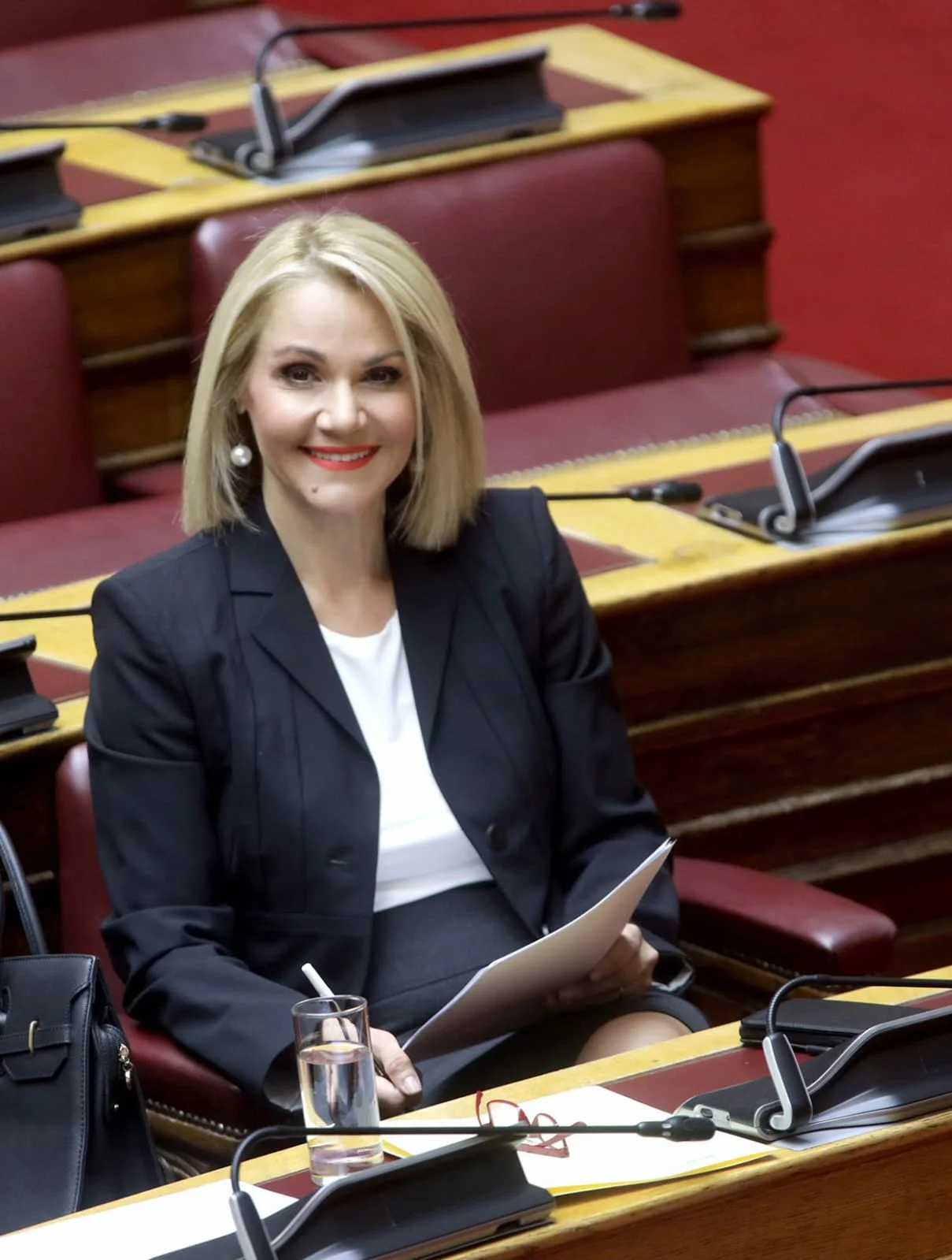 Η αποκατάσταση των ακτοπλοϊκών συνδέσεων της Αστυπάλαιας με τα υπόλοιπα νησιά των Δωδεκανήσων στη Βουλή και το Υπουργείο Ναυτιλίας από τη Μίκα Ιατρίδη