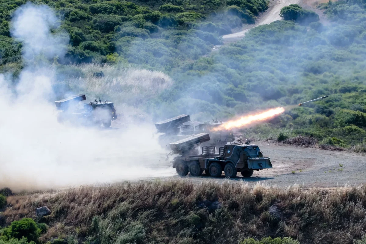«Ασπίδα του Αχιλλέα»: Τα στρατηγικά όπλα αποτροπής στο Αιγαίο – Τι θα περιλαμβάνει η επόμενη μέρα στις Ένοπλες Δυνάμεις