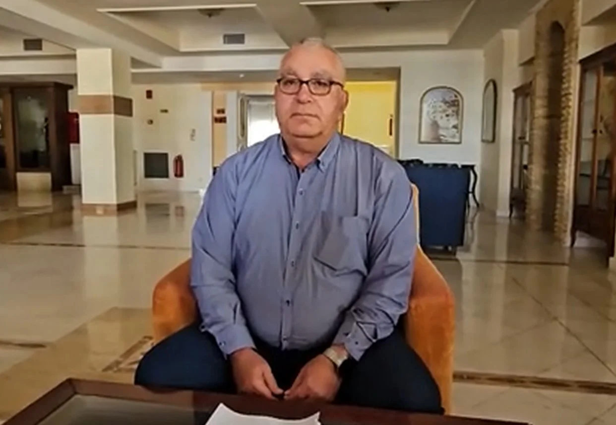 Εκλογές εργαζομένων Κ.Θ Λέρου: Συνέντευξη με τον Τάσο Τσαχουργιανίδη &#8211; ΕΝΩΤΙΚΗ ΚΙΝΗΣΗ ΕΡΓΑΖΟΜΕΝΩΝ