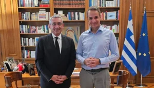 Στη Βαλένθια για το συνέδριο του Ευρωπαϊκού Λαϊκού Κόμματος, Κ. Μητσοτάκης και Γ. Χατζημάρκος