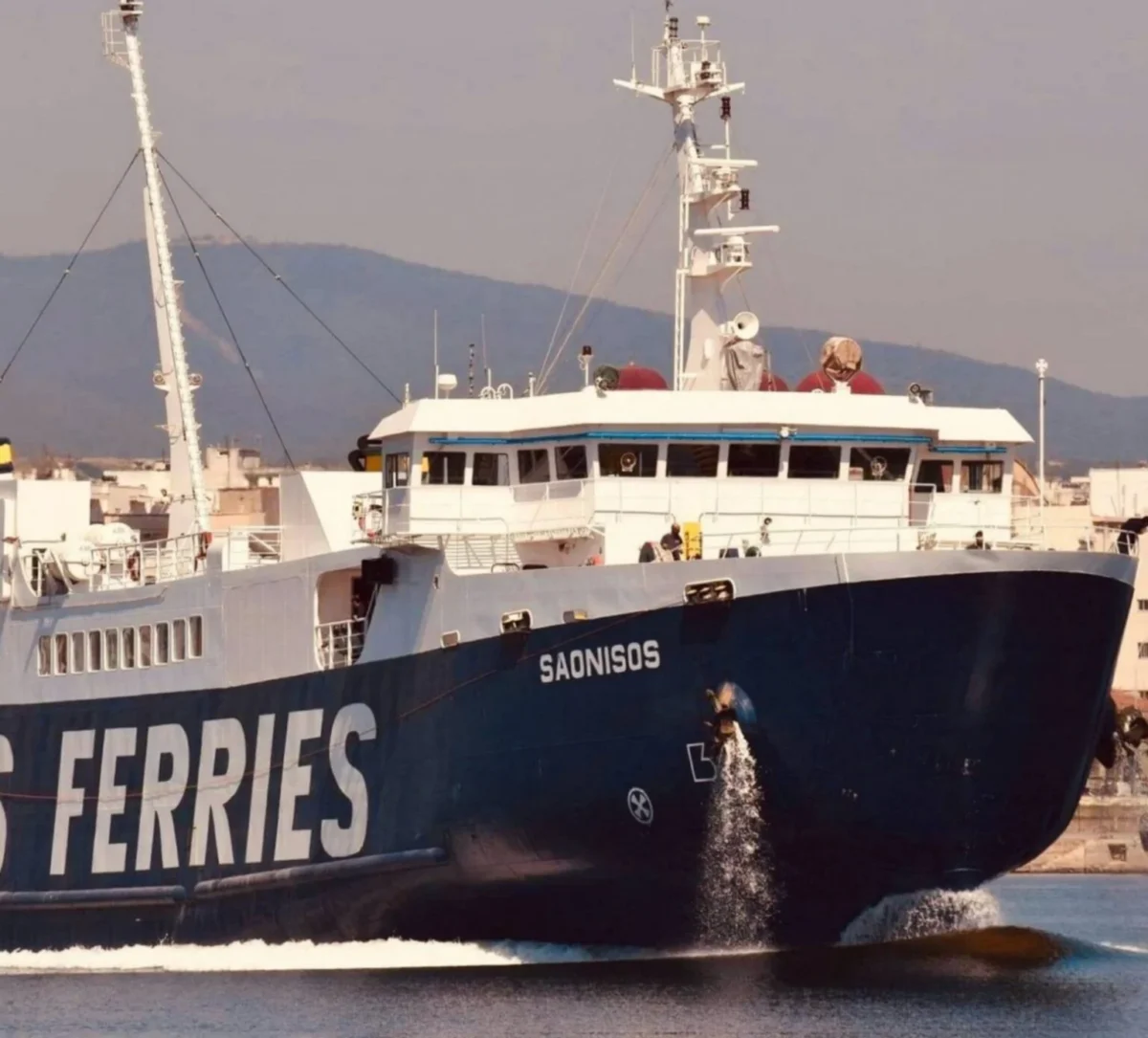 Λέρος: Με καθυστέρηση αναχώρησε το ΣΑΟΣΝΗΣΟΣ λόγω πρόσκρουσης στον προβλήτα