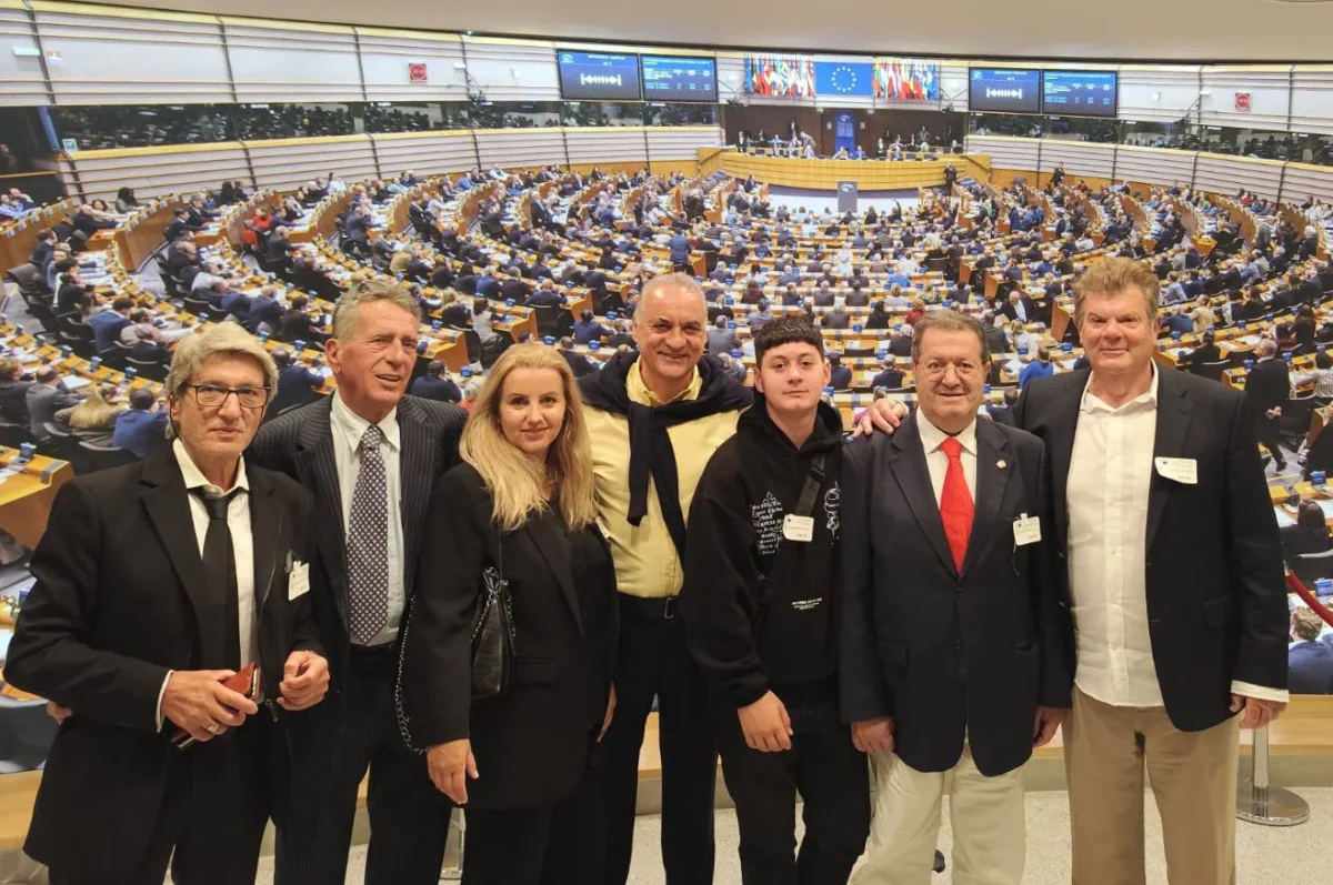 Λέρος: Μια ξεχωριστή στιγμή στις Βρυξέλλες για τον Παντελή Μαραβέλια