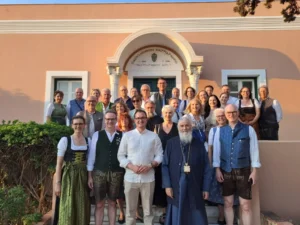 Λέρος: Εθιμοτυπική επίσκεψη στον Μητροπολίτη Παΐσιο από την αντιπροσωπεία του Δήμου Ασχάϊμ