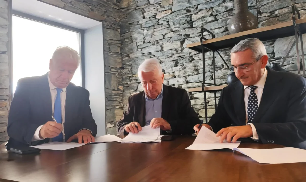 Υπεγράφη η «Διακήρυξη της Κέρκυρας», η πολιτική συμμαχία των νησιωτικών Περιφερειών της Ελλάδας