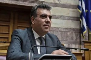 Μάνος Κόνσολας: «Τα νοσοκομεία των νησιών χρειάζονται νέο και σύγχρονο οργανισμό που να ανταποκρίνεται στις σημερινές ανάγκες»