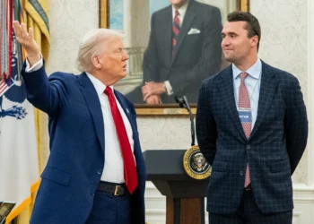 ΗΠΑ: Νεκρός ο ακτιβιστής Τσάρλι Κερκ – Η ανάρτηση του Τραμπ