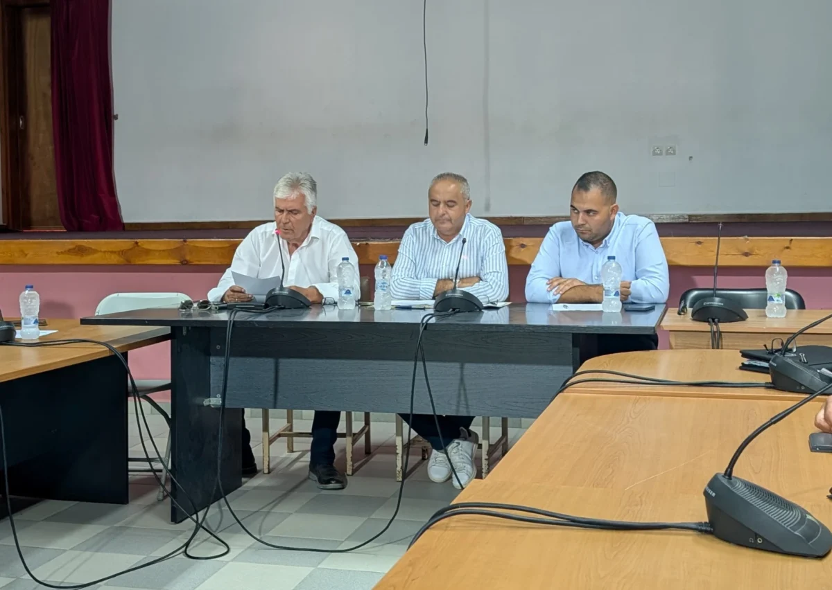 Ρεπορτάζ: Ένταση και αντεγκλήσεις στο Δημοτικό Συμβούλιο Λέρου της Δευτέρας (22/9/2025)