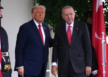 «Ενδέχεται να αρθούν οι κυρώσεις στην Τουρκία για τα F35», είπε ο Τραμπ στη συνάντηση με τον Ερντογάν στον Λευκό Οίκο