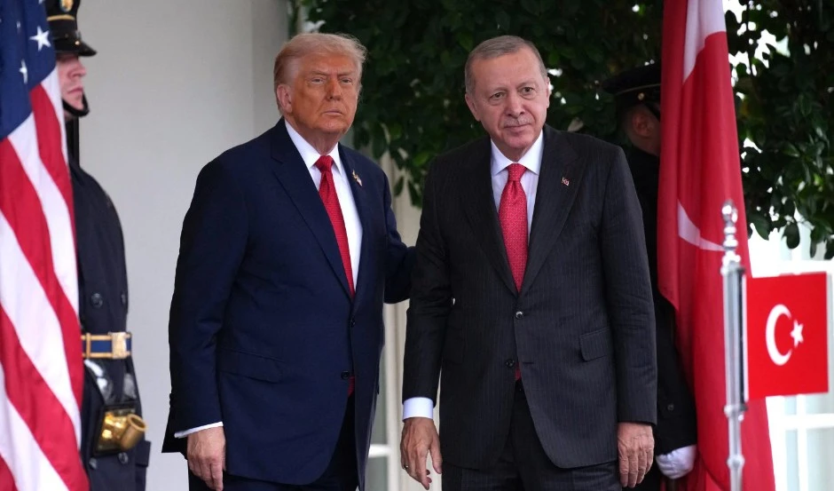 «Ενδέχεται να αρθούν οι κυρώσεις στην Τουρκία για τα F35», είπε ο Τραμπ στη συνάντηση με τον Ερντογάν στον Λευκό Οίκο