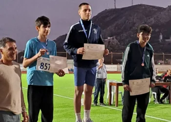 Λέρος: Ο Ηλίας Λεωνίδας πρώτος νικητής στο μήκος – ρεκόρ Αιγαίου όλων των εποχών!