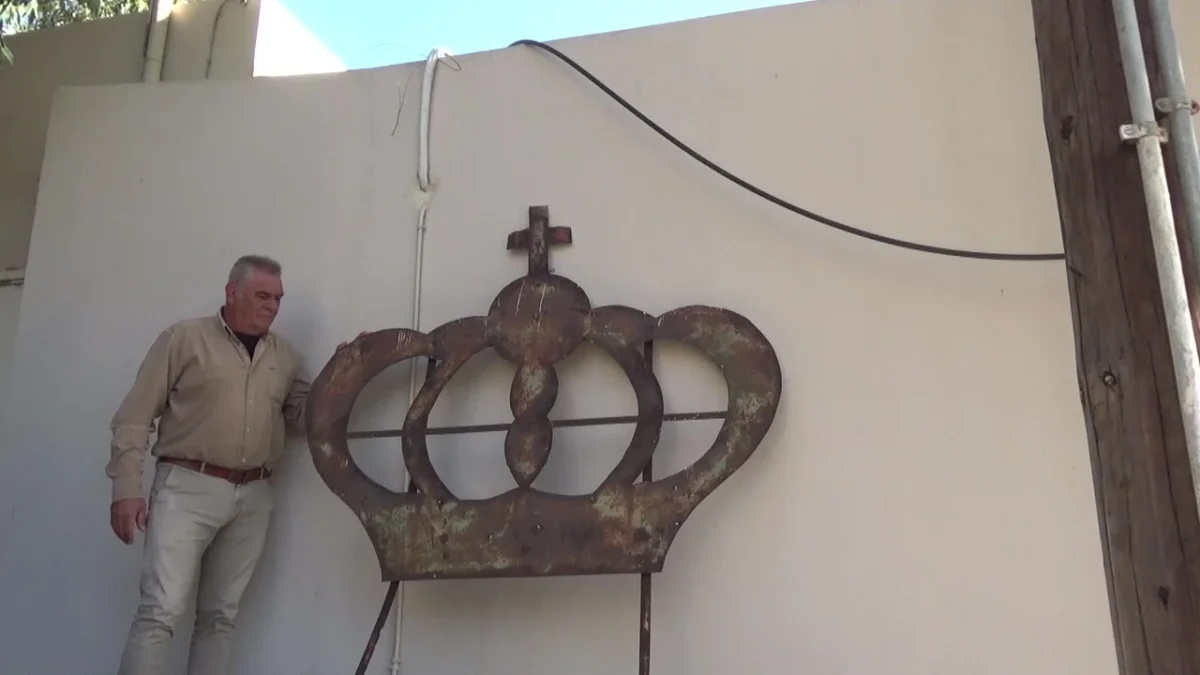 Φράγκος Ντιπιέρο: &#8220;Η μεταλλική σιδερένια κορώνα του Βασιλιά, στο νησί της Λέρου&#8221;