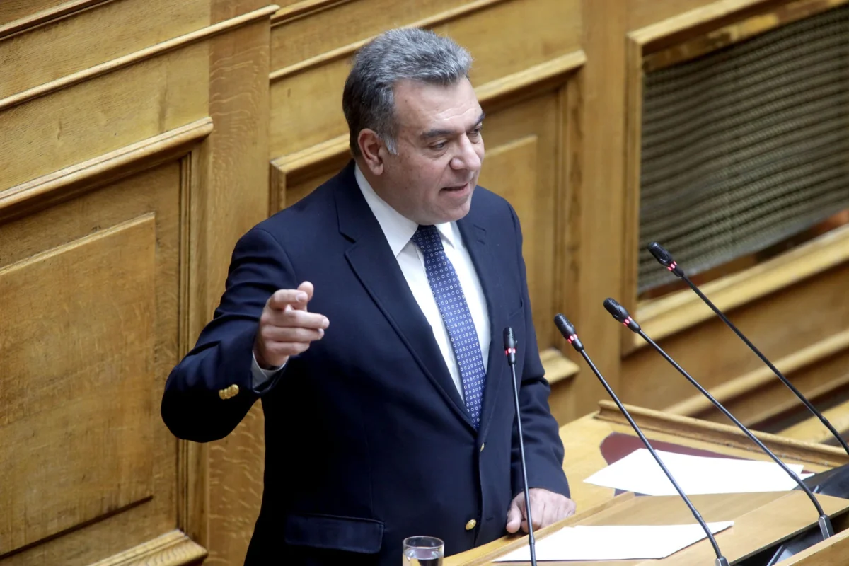 Αναφορά του Μάνου Κόνσολα στον Υπουργό Ψηφιακής Διακυβέρνησης για τα προβλήματα του κτηματολογικού γραφείου Δωδεκανήσου