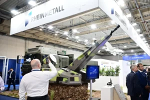 Reuters: Η Ελλάδα διαπραγματεύεται την αγορά οπλικών συστημάτων από το Ισραήλ για την «Ασπίδα του Αχιλλέα»