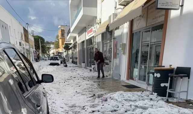 Πρωτοφανής χαλαζόπτωση στη Λέρο – Δεν θυμούνται παρόμοιο φαινόμενο εδώ και 60 χρόνια
