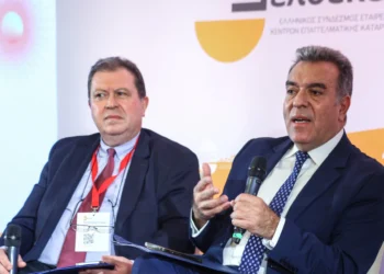 Μάνος Κόνσολας: «Τα Περιφερειακά Πανεπιστήμια πρέπει να συνδεθούν με τον μεγάλο στόχο της περιφερειακής ανάπτυξης»