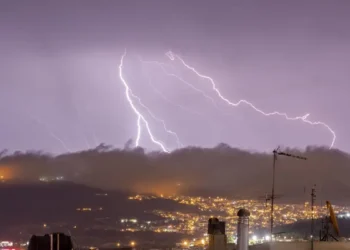 Καιρός: Έρχεται κακοκαιρία με ισχυρές βροχές και καταιγίδες σύμφωνα με τον Γιάννη Καλλιάνο