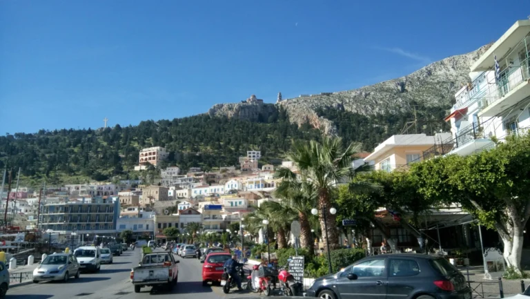 Κάλυμνος: Αναρτήσεις στα social media οδήγησαν στη σύλληψη 59χρονου από το λιμενικό