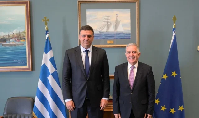 Συνάντηση του Βασίλη Α. Υψηλάντη με τον Υπουργό Ναυτιλίας Βασίλη Κικίλια