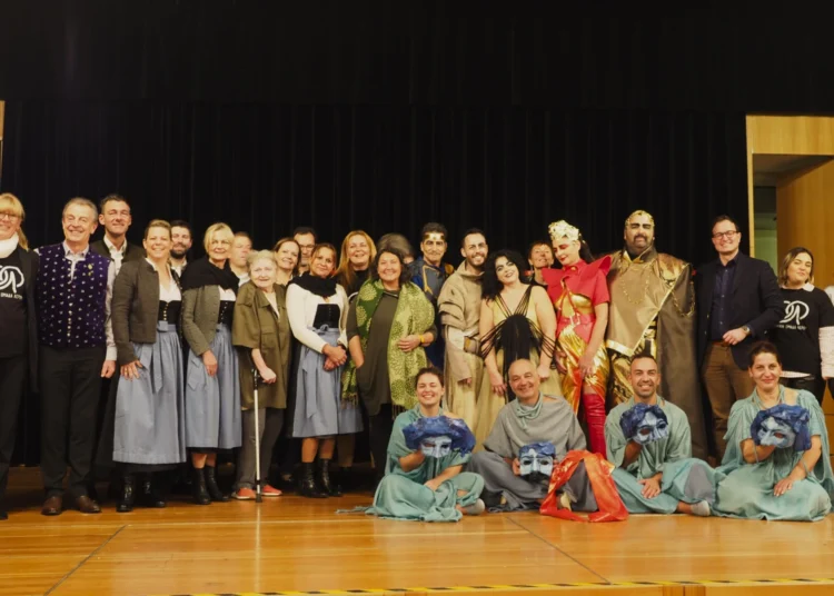 Μετά την παράσταση