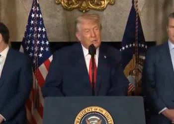 Τραμπ: Έρχονται τα μεγαλύτερα πλοία που έχουν κατασκευαστεί ποτέ για το ναυτικό των ΗΠΑ