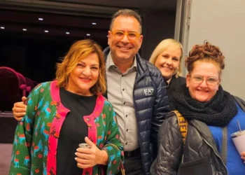 Η Λέρος που σύστησαν οι «Θανάσιμες Πεθερές» – Βίκυ και Σοφία μιλούν 20 χρόνια μετά