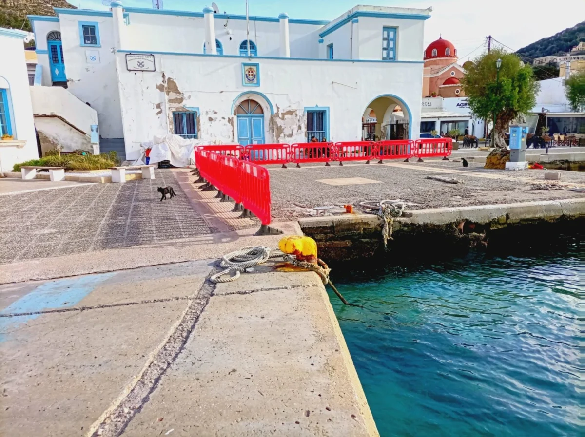 Λέρος: Συναγερμός στο λιμάνι της Αγίας Μαρίνας &#8211; Παρατηρείται έντονη καθίζηση