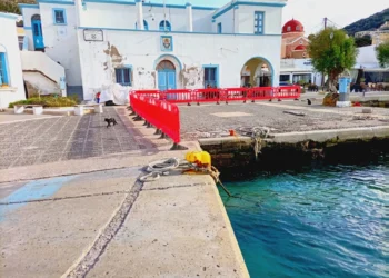 Λέρος: Συναγερμός στο λιμάνι της Αγίας Μαρίνας – Παρατηρείται έντονη καθίζηση