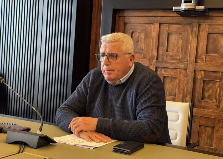 Ο ΑΝΤΙΠΕΡΙΦΕΡΕΙΑΡΧΗΣ ΦΙΛΗΜΩΝ ΖΑΝΝΕΤΙΔΗΣ