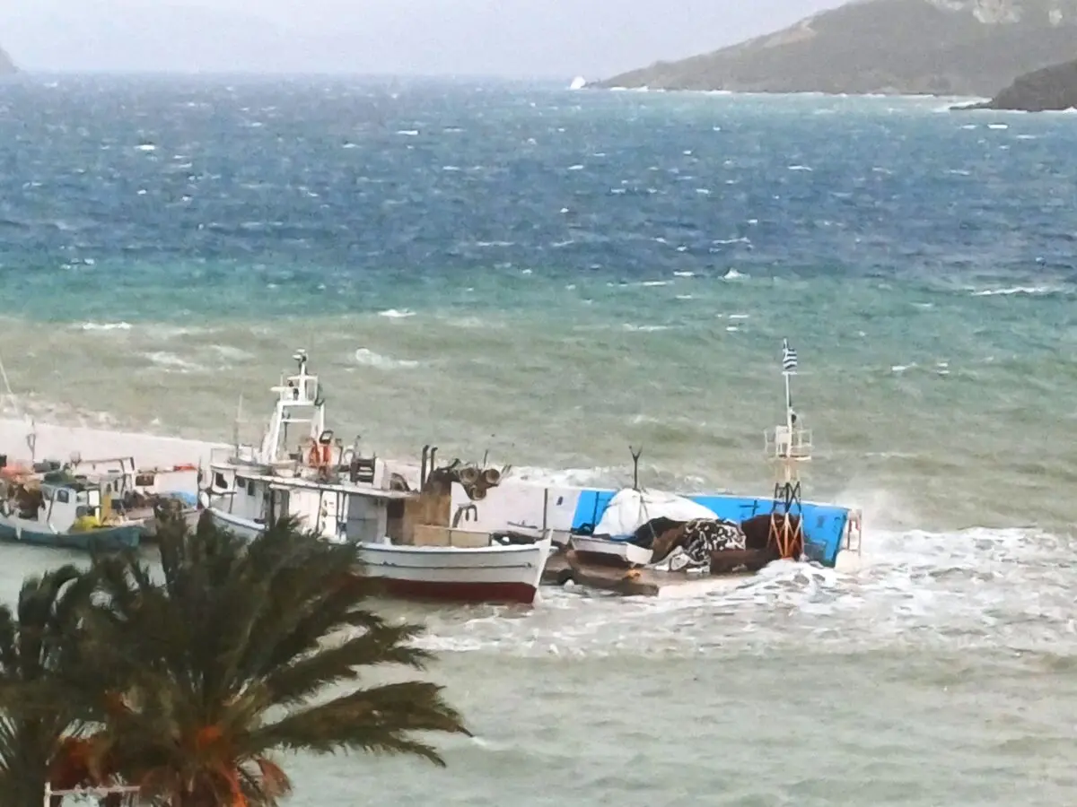 Δήμαρχος Λέρου: &#8220;Το νησί μας ζει πρωτόγνωρες καταστάσεις από τα καιρικά φαινόμενα&#8221;