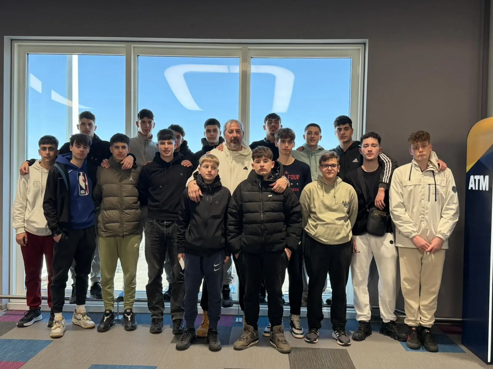 Λέρος: Ρεπορτάζ πριν την αναχώρηση της ομάδας του Πανιωνίου για Μόναχο